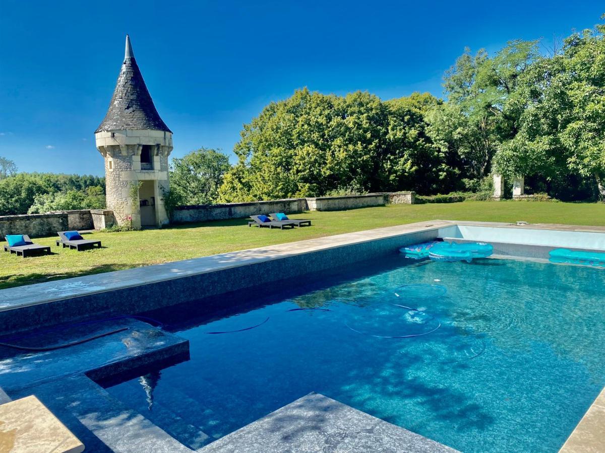 Domaine De Migny Villa Saint-Cyran-du-Jambot Exterior photo