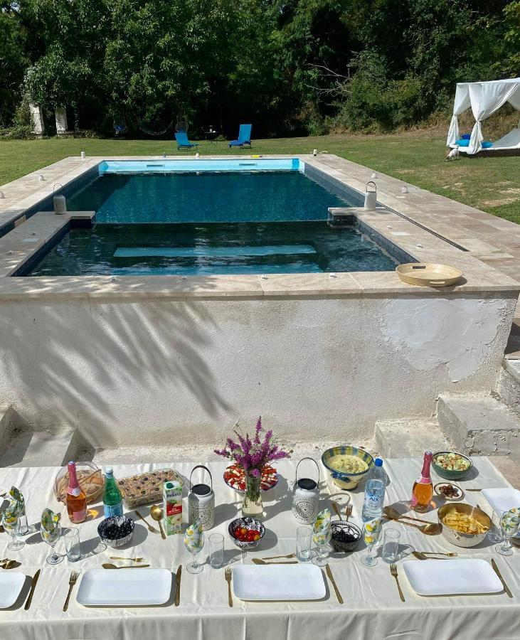 Domaine De Migny Villa Saint-Cyran-du-Jambot Exterior photo